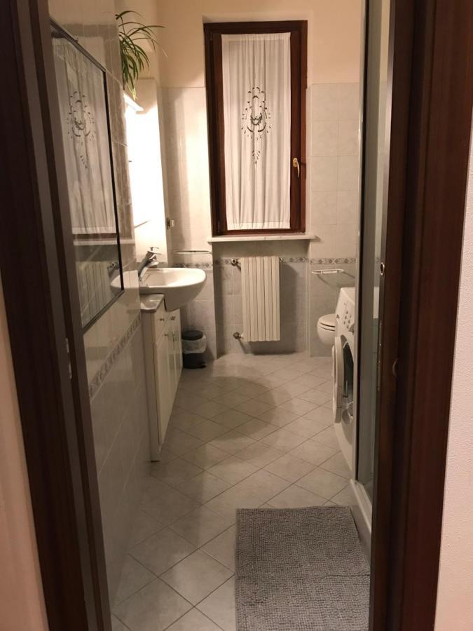 La Casa Del Melograno Apartment อัลบา ภายนอก รูปภาพ